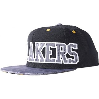 Czapka z daszkiem adidas Los Angeles Lakers Flat Cap AY6128