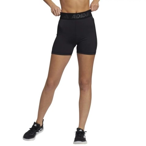 Spodenki adidas Techfit Badge Of Sport Short Tights W GL0689