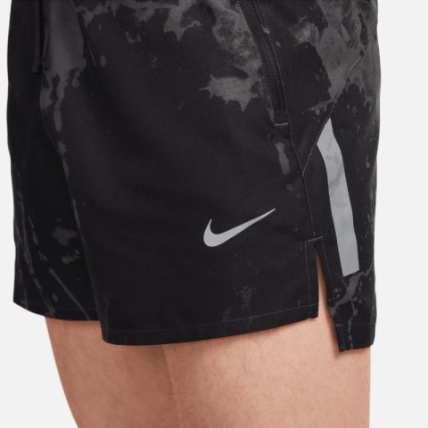 Spodenki Nike Dri-FIT Run Division Stride M DV9272-010