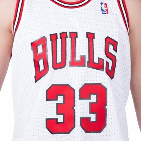 Koszulka Mitchell & Ness Chicago Bulls NBA Home Swingman Jersey Bulls 97-98 Scottie Pippen M SMJYAC18054-CBUWHIT97SPI